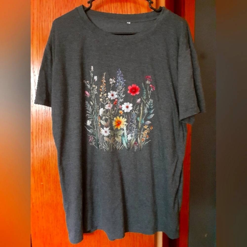 Whimsy Wildflower Tee XXL